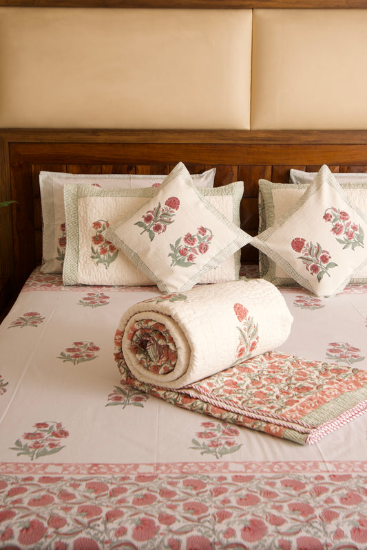 Hibiscus Reversible Mulmul Cotton Quilt- SIngle