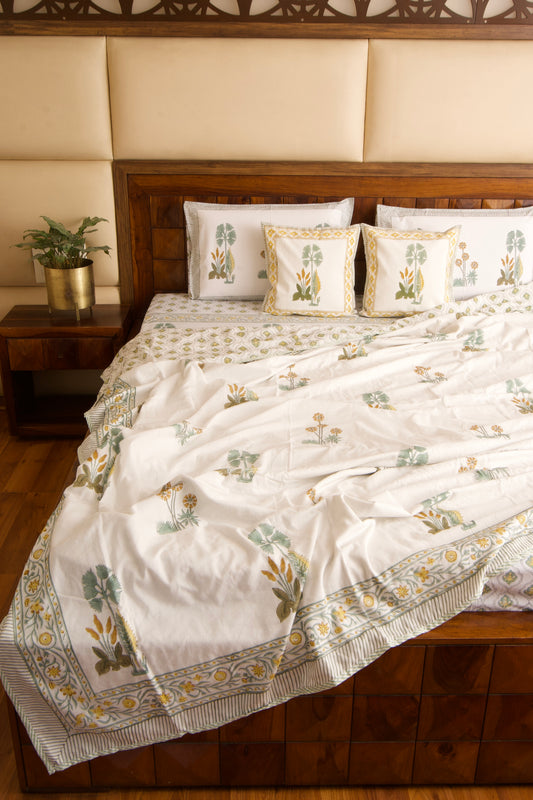 Dessert Guldasta Bedsheet & Dohar Set