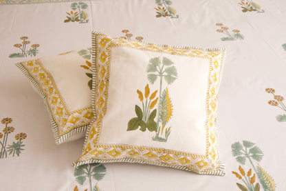 Dessert Guldasta Cushion Cover