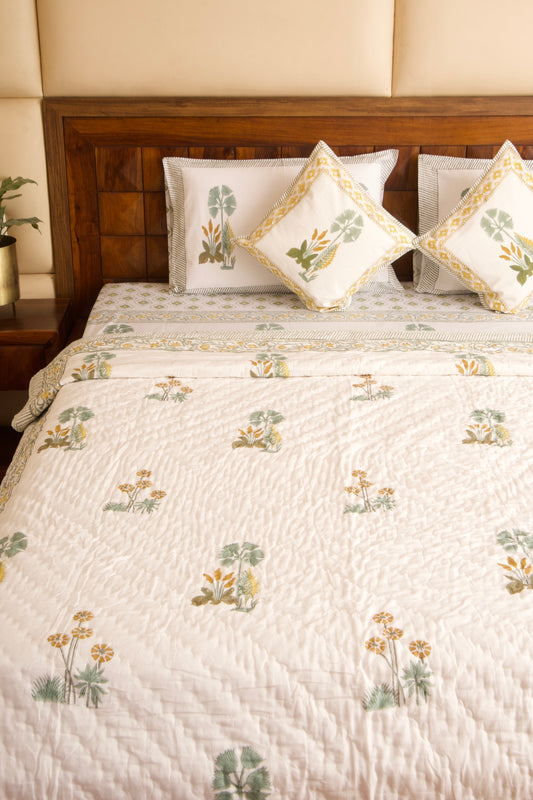 Dessert Guldasta Reversible Mulmul Cotton Quilt-King Size