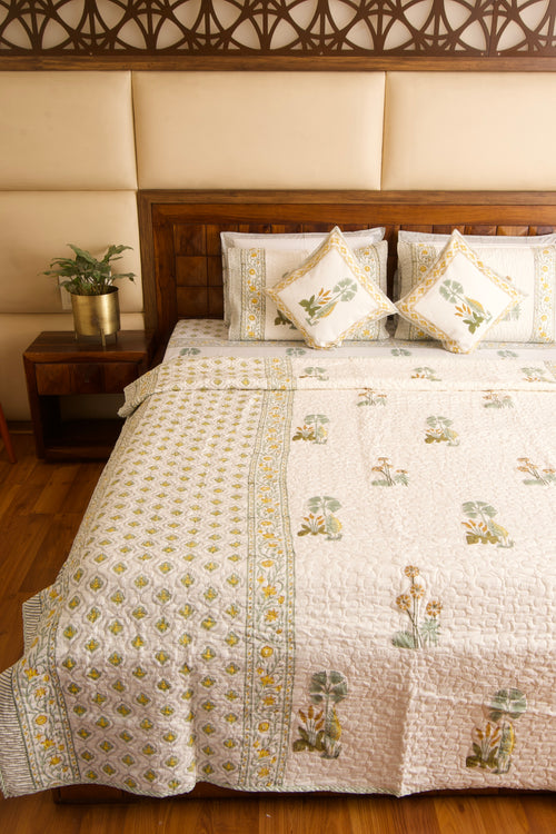 Dessert Guldasta Bedsheet & Bedcover Set