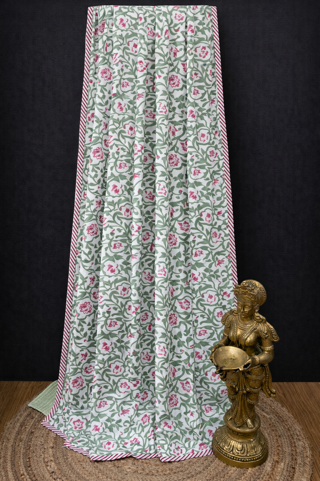 Organic Mulmul Cotton Dohar AC Blanket - Laal Ishq