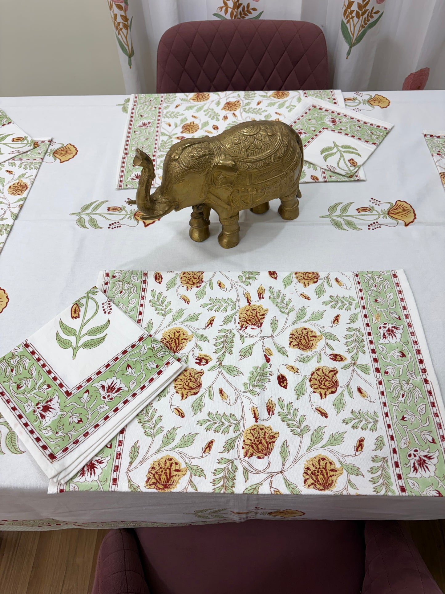 Yellow Green Mughal Jaal Table Cover, Mat & Napkin Set