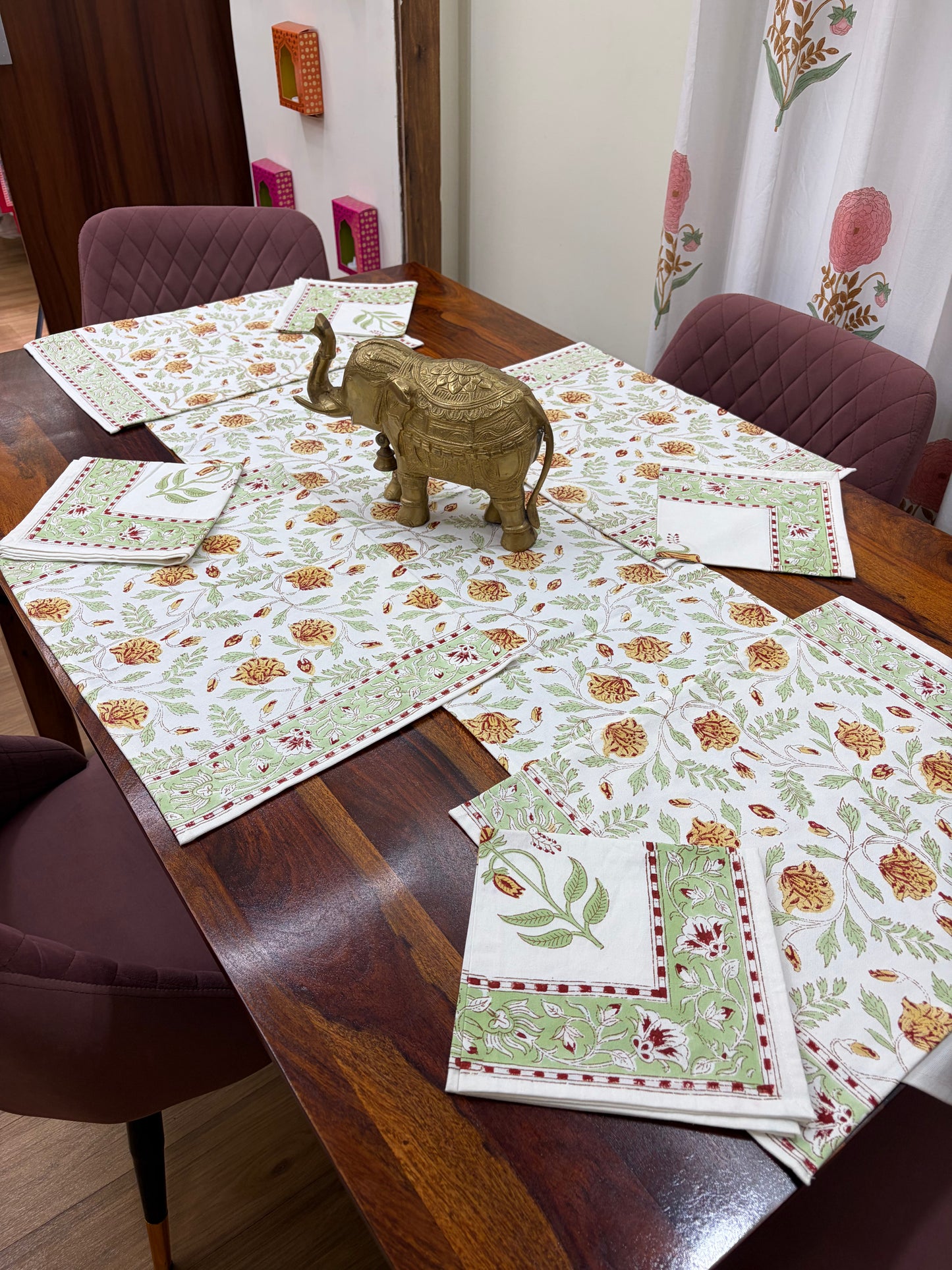 Yellow Green Mughal Jaal Table Runner, Mat & Napkin Set