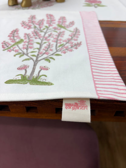 Totapuri Table Runner, Mat & Napkin Set