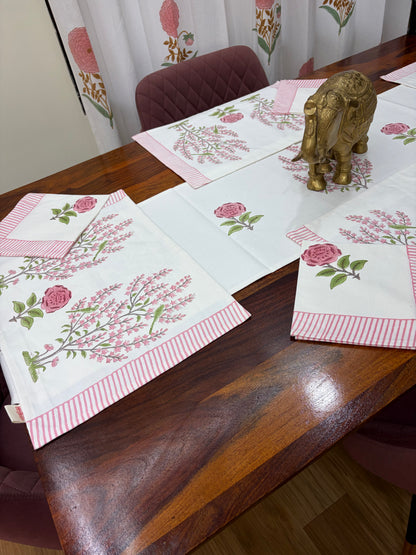 Totapuri Table Runner, Mat & Napkin Set