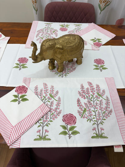 Totapuri Table Runner, Mat & Napkin Set