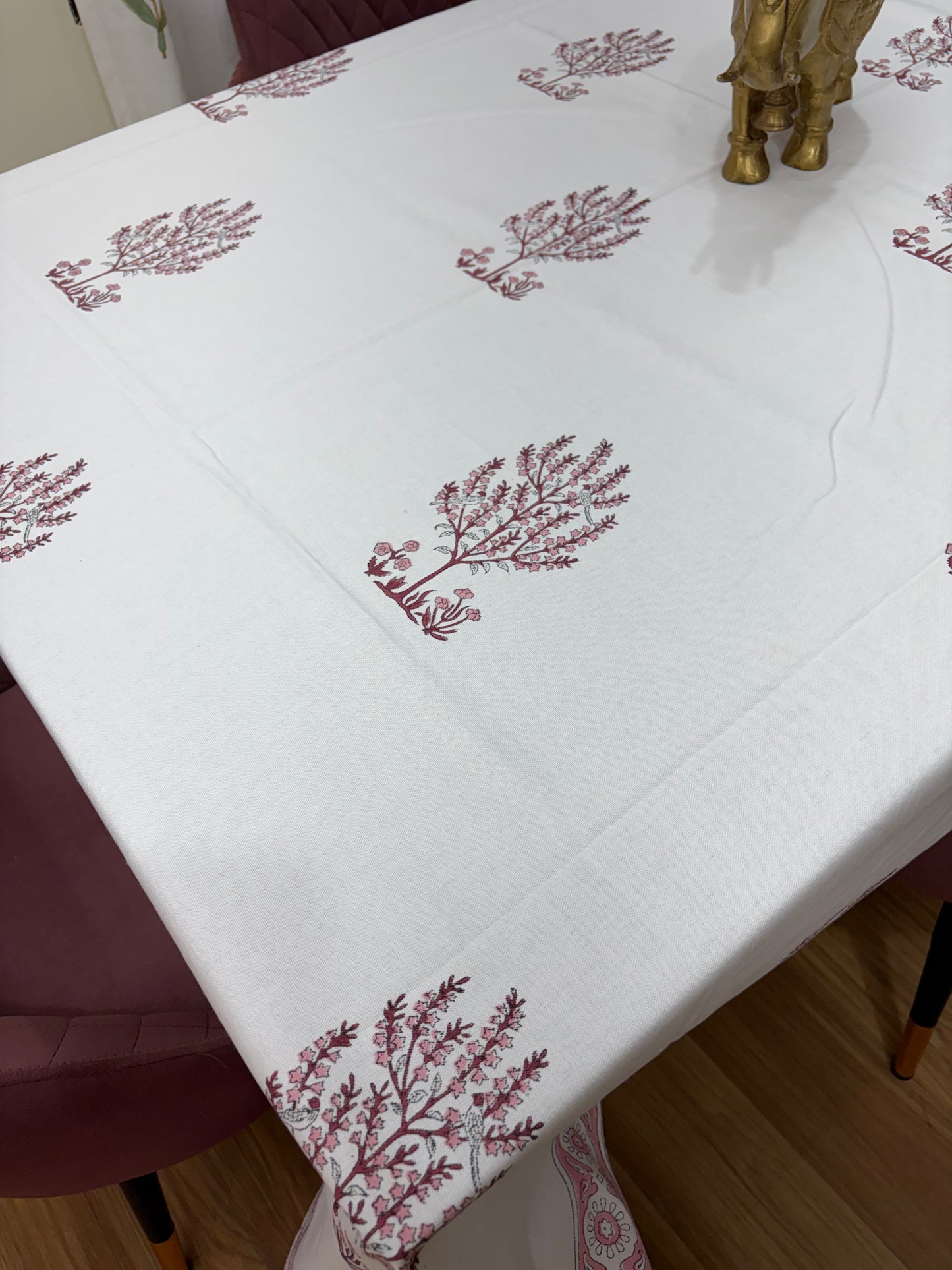 Rose Pink Parrot Table Cover