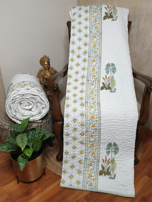 Dessert Guldasta Quilted Bedcover