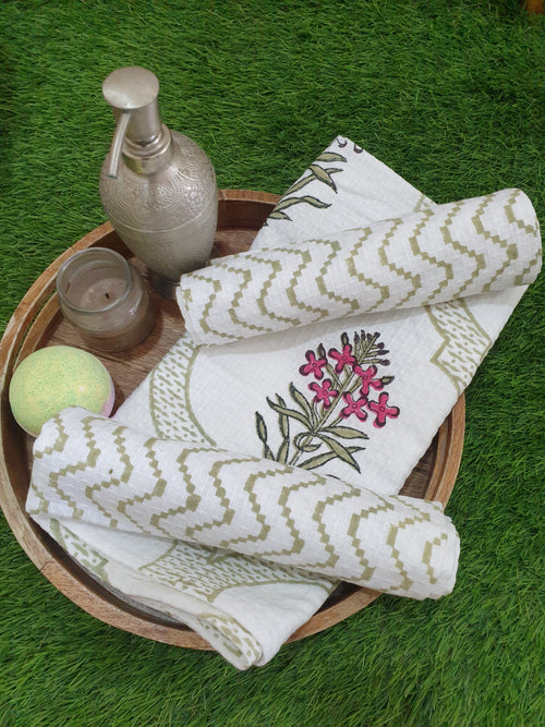 Kaneri Jaal Adult Towel Set