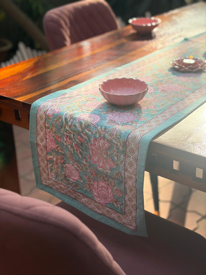 Kaliyon Ka Chaman Table Runner